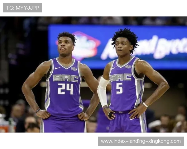 队内风暴:国王若不变阵,球队将陷长期迷途! 队内风暴:国王若不变阵,球队将陷长期迷途!