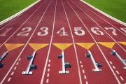 世界短道公开赛：判罚透明化提升比赛公平性，短道速滑2021年世锦赛直播